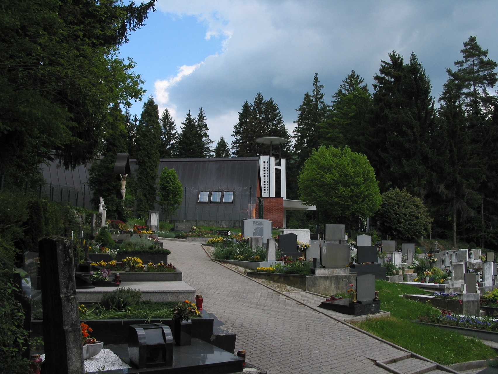 pokopalisce Skale