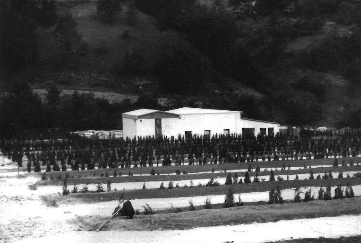 pokopališče Podkraj ob otvoritvi 1. 7. 1968